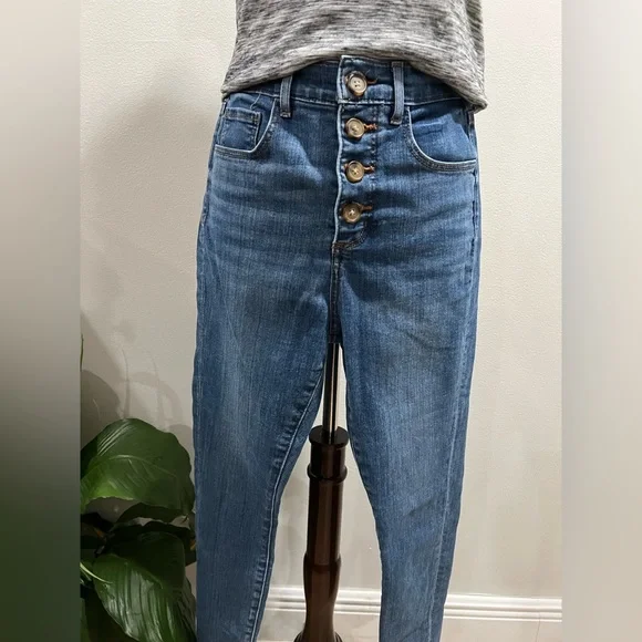 Loft jeans 👖 # 8/29 - Picture 1 of 4